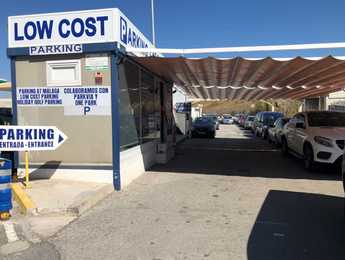 Główne zdjęcie parkingu Low Cost Parking Low Cost Parking - głowne zdjęcie parkingu
